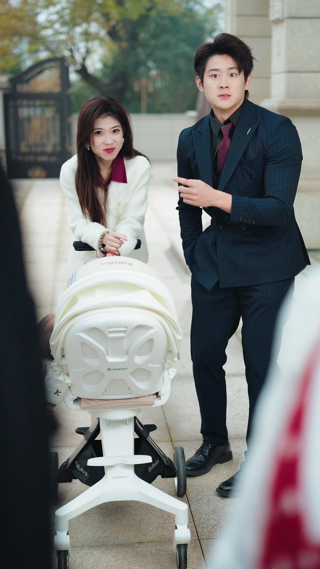 Ugly Husband's Secret Identity