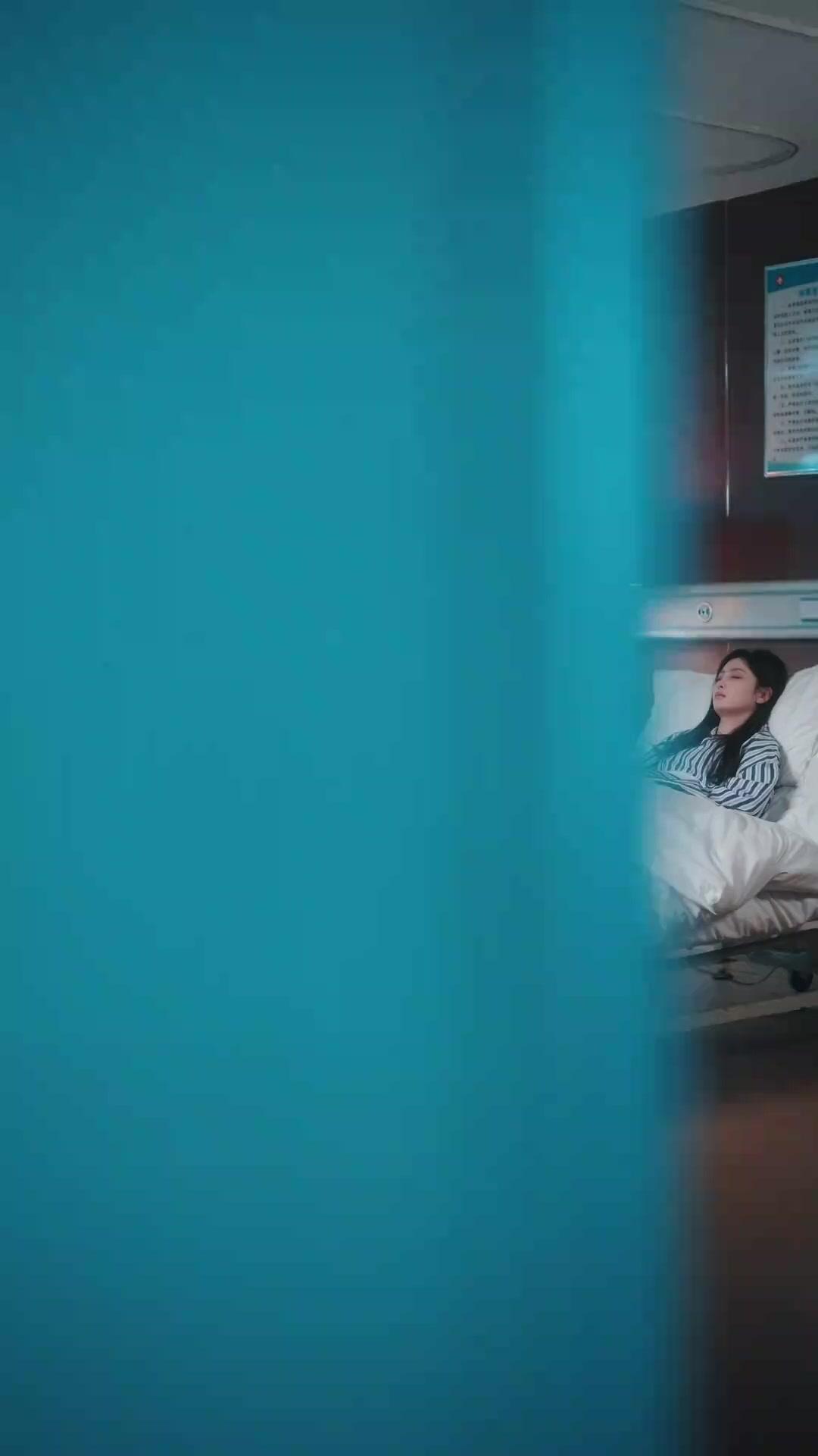 (Doblado)Me divorcié y ahora soy diosa