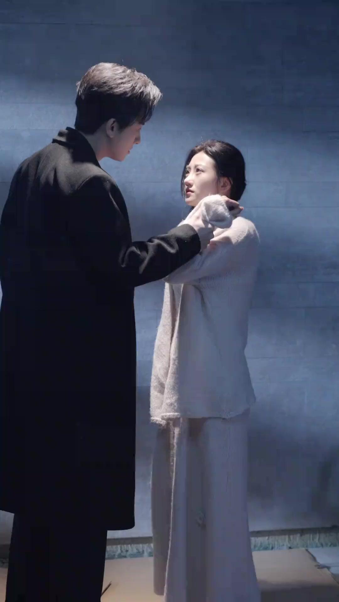 그 강엔 봄은 없었다