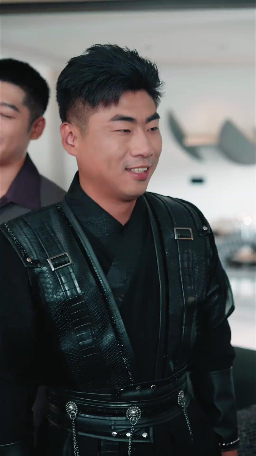 Sang Pewaris Kembali Berkuasa