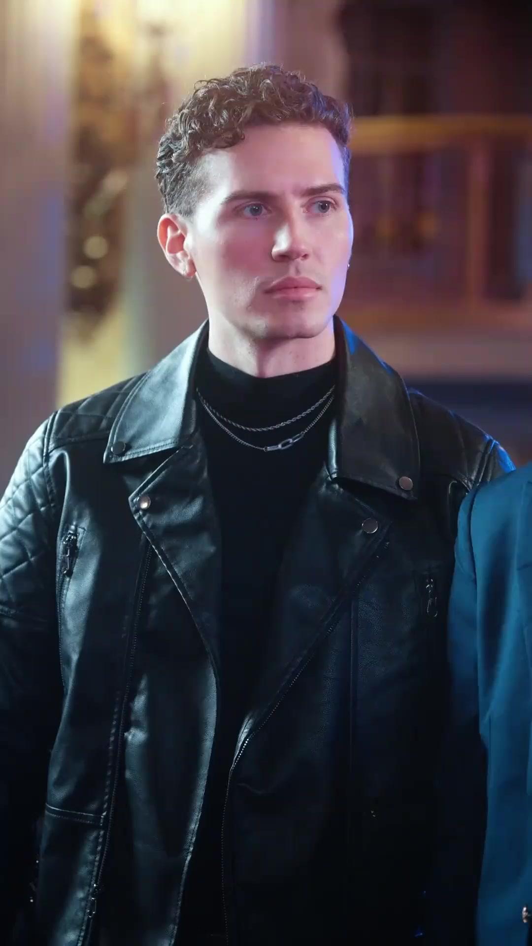 (Dublagem) A Herdeira Sheeran Retorna