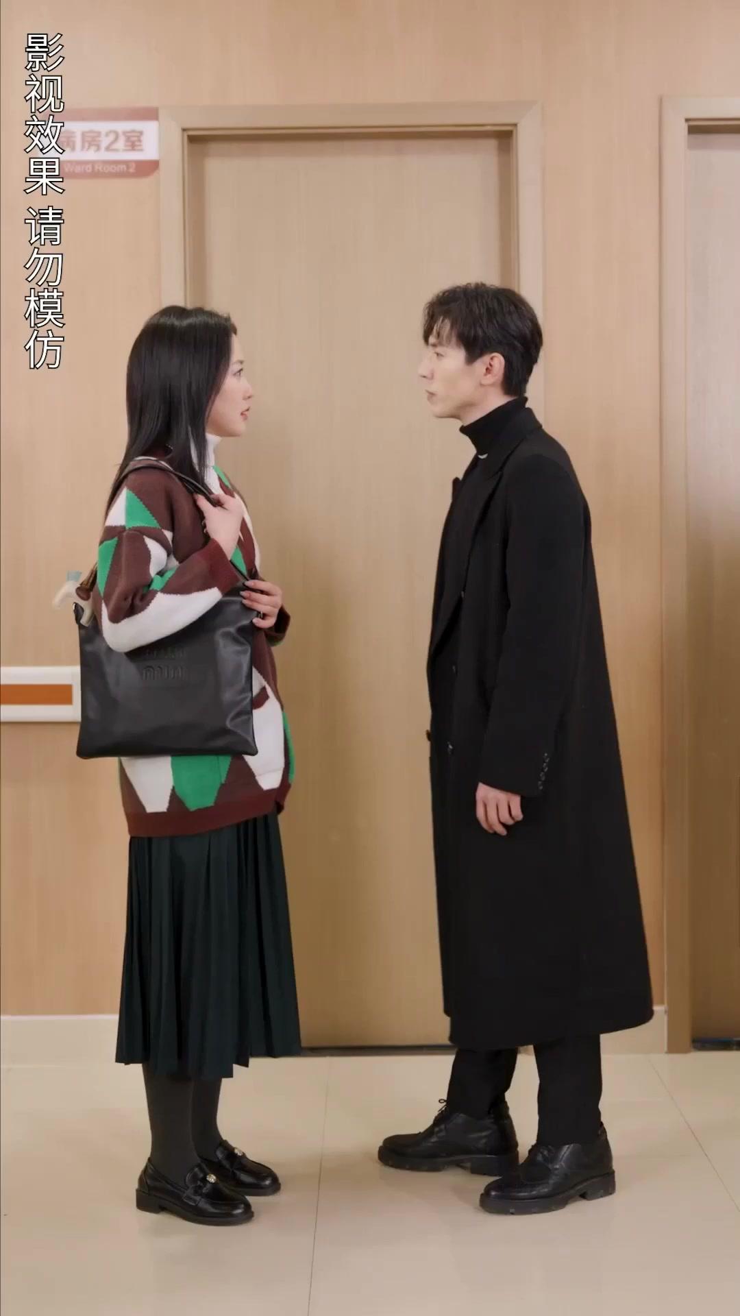 Satu Malam, Dua Rahasia