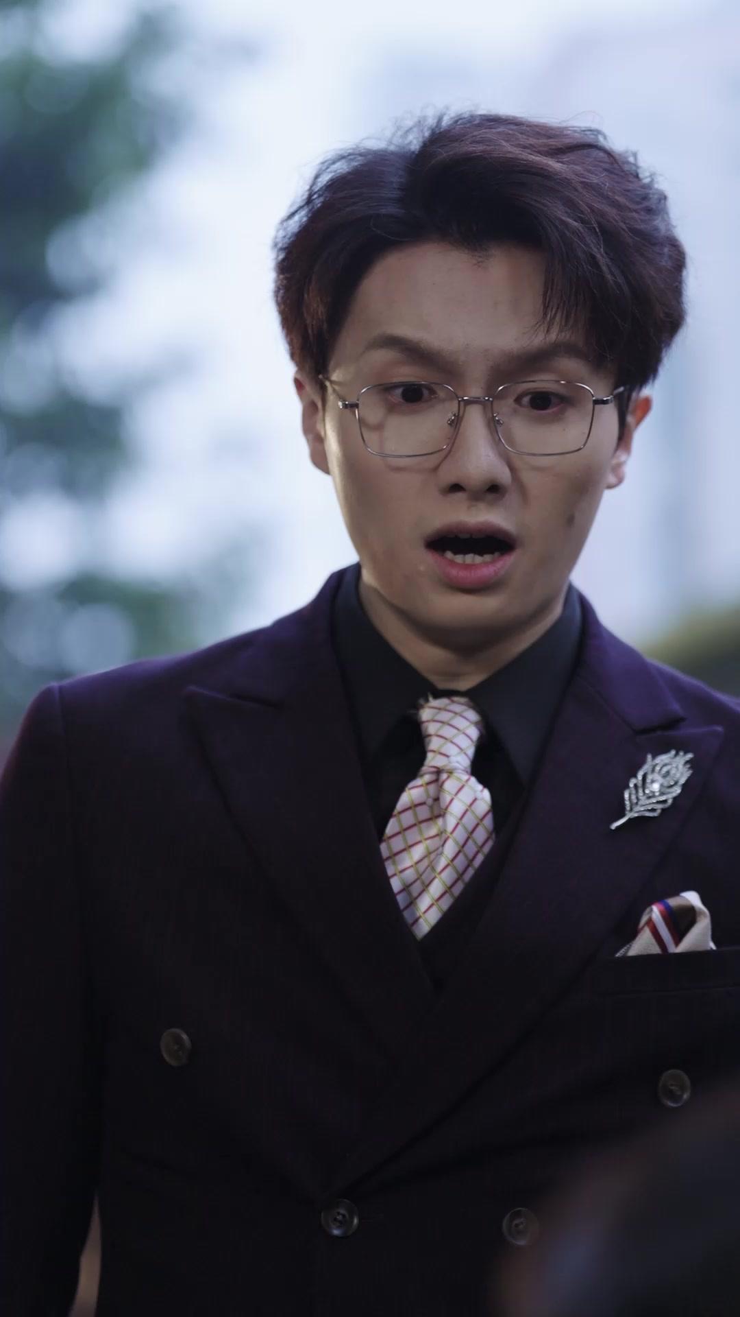 Zafer Şöleninde Yıkılan Hayaller