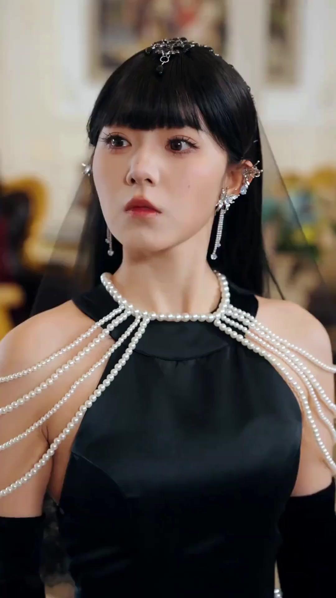 (Lồng tiếng) Kẻ Phản Diện Số 1