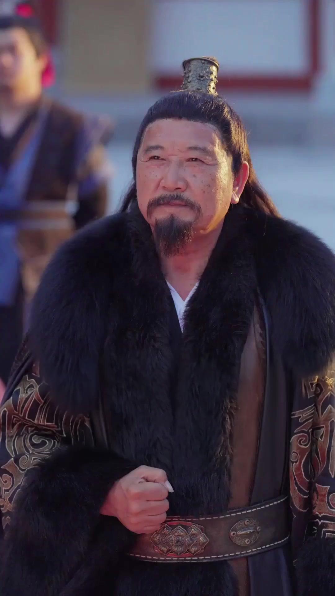 L'ESSOR DU DRAGON BANNI