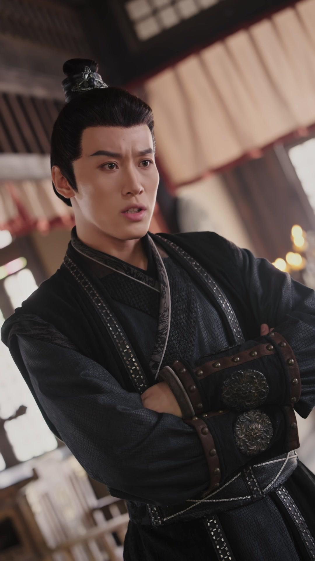 Di Ambang Kejatuhan Dinasti