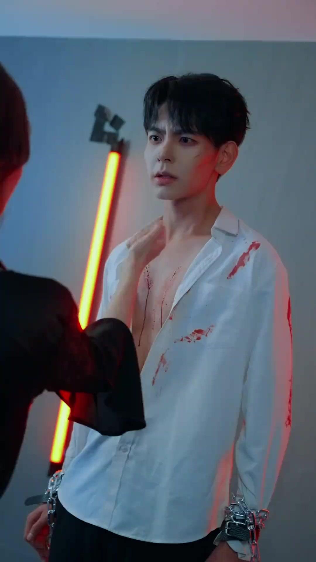 Systemfehler: Geliebt vom Antagonisten