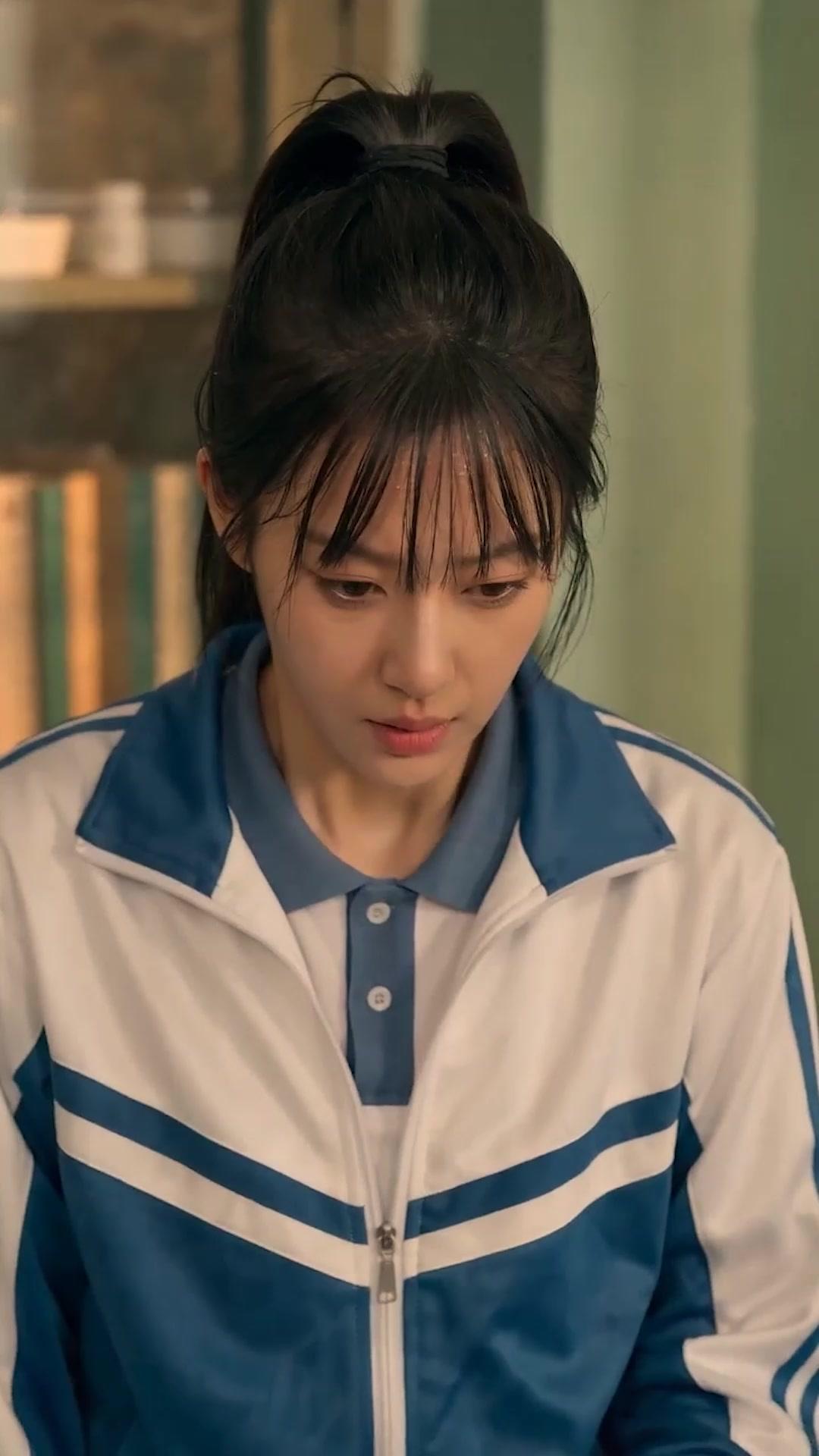 Zero Love, Billionaire Queen