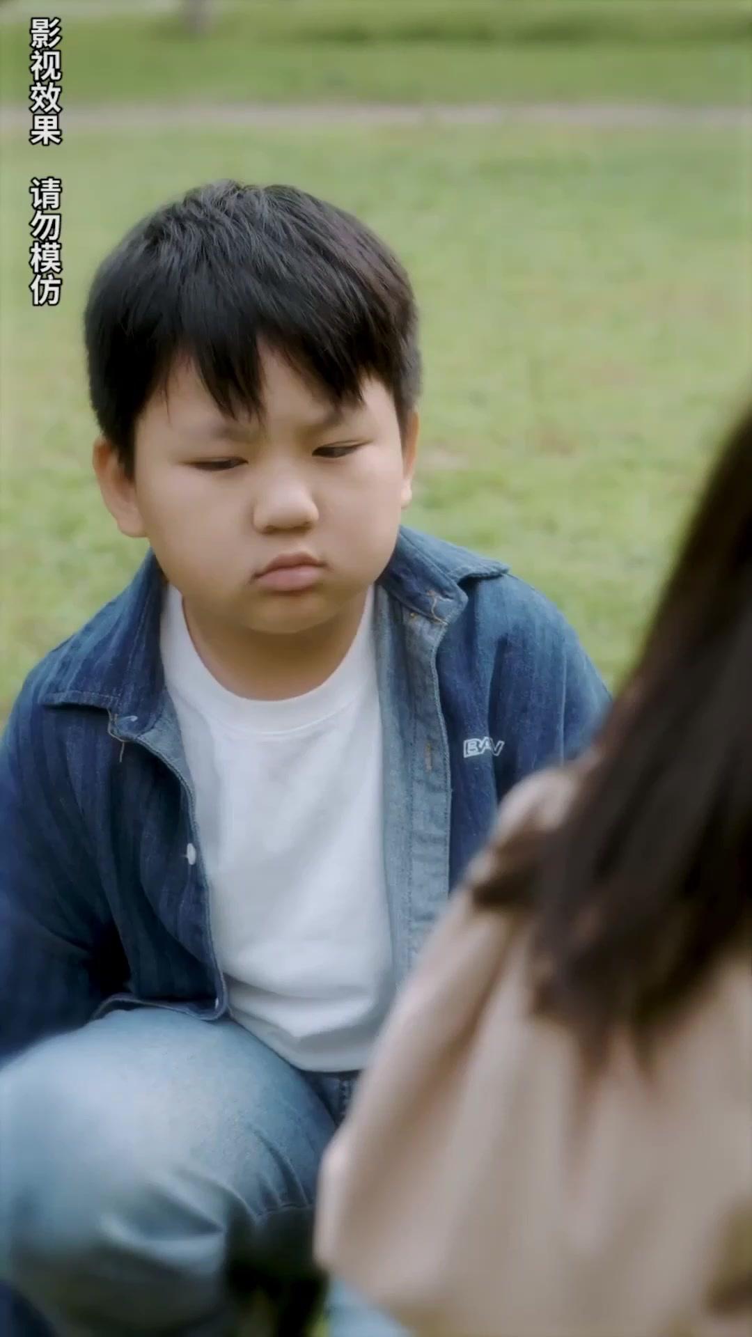 L'IDENTITÉ SECRÈTE DE MON MARI