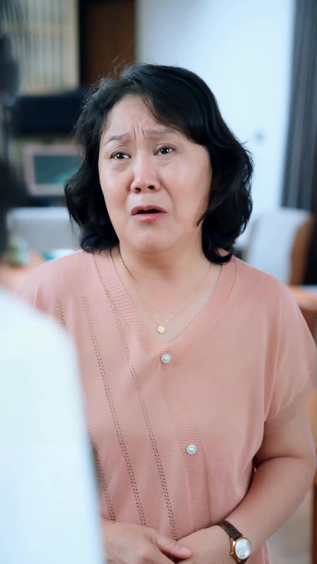 偷換人生：養母的陰謀圈