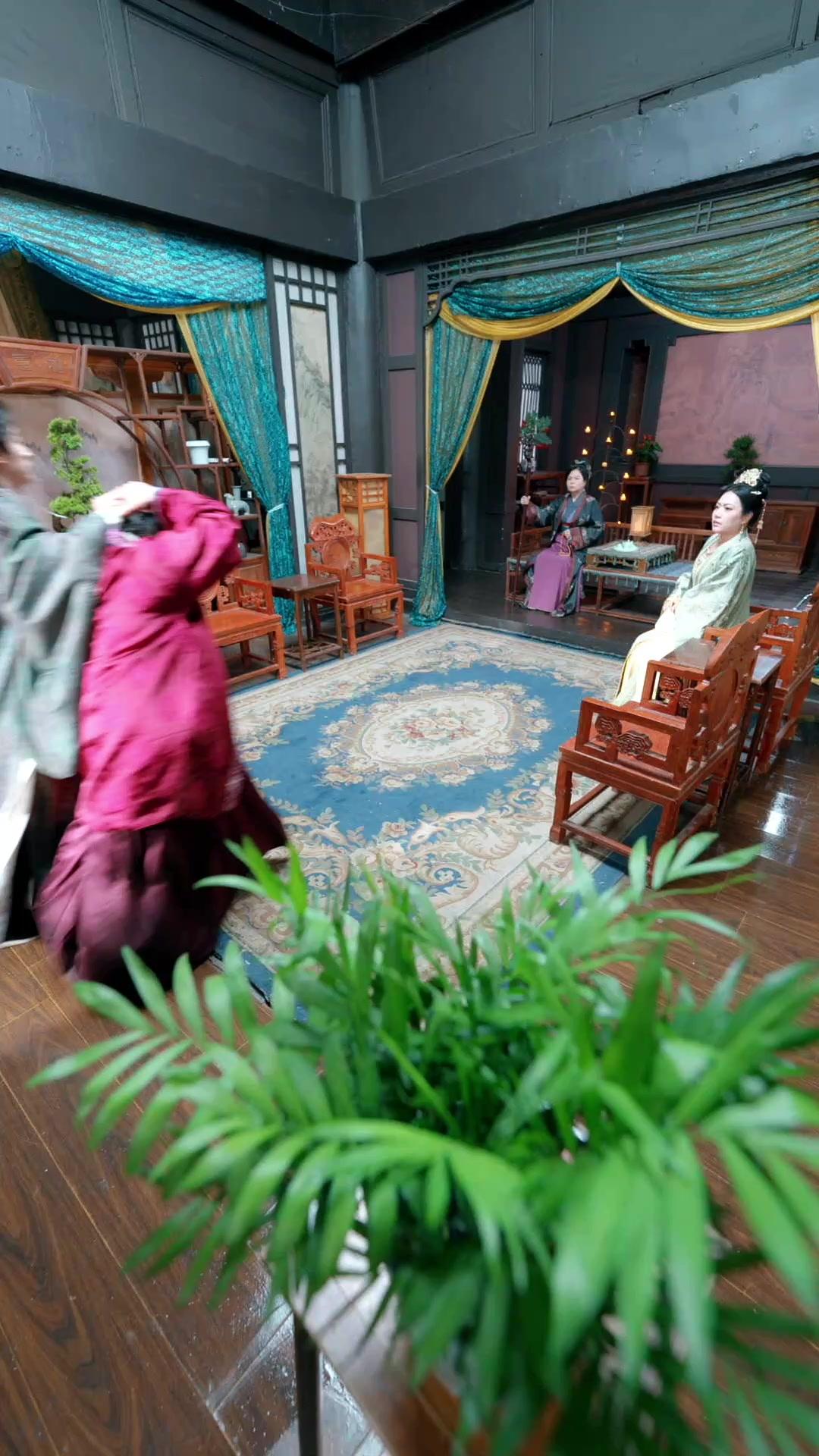 Masayı Deviren Adam