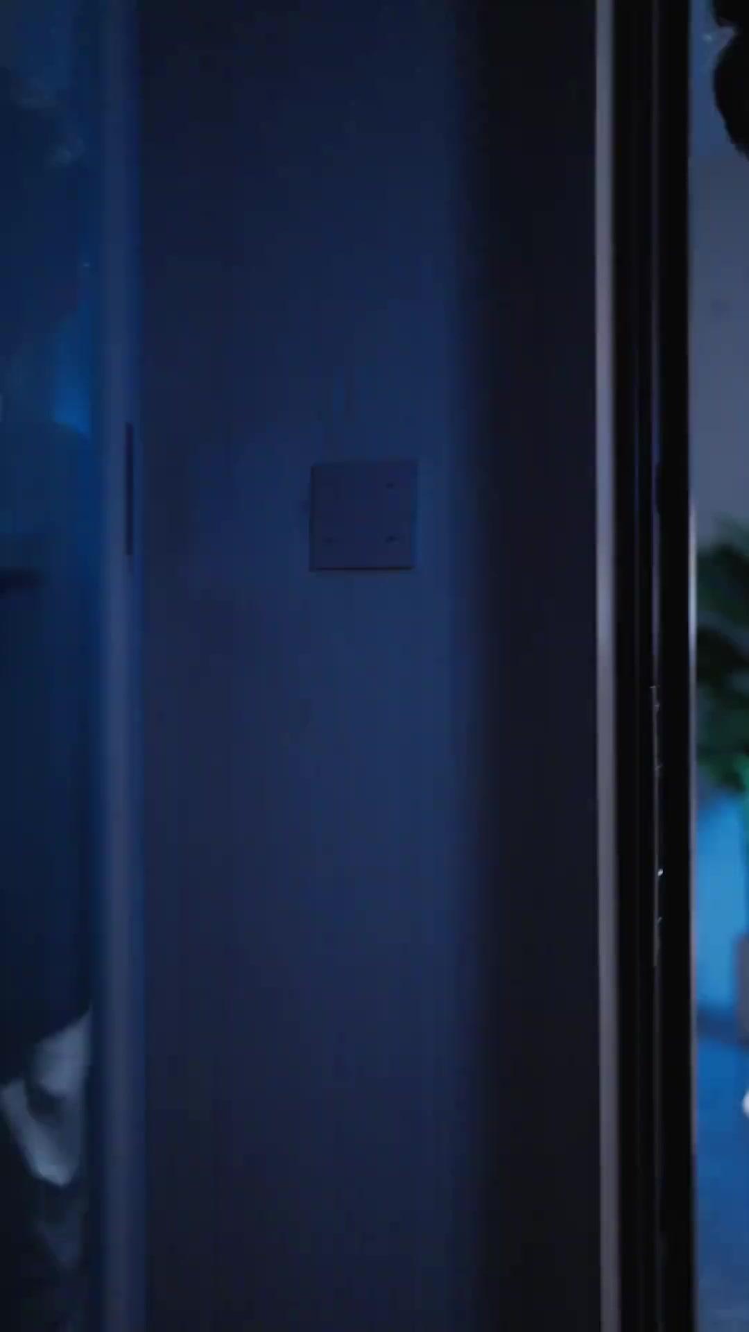 حارس الأمن جمال هو العملاق المالي