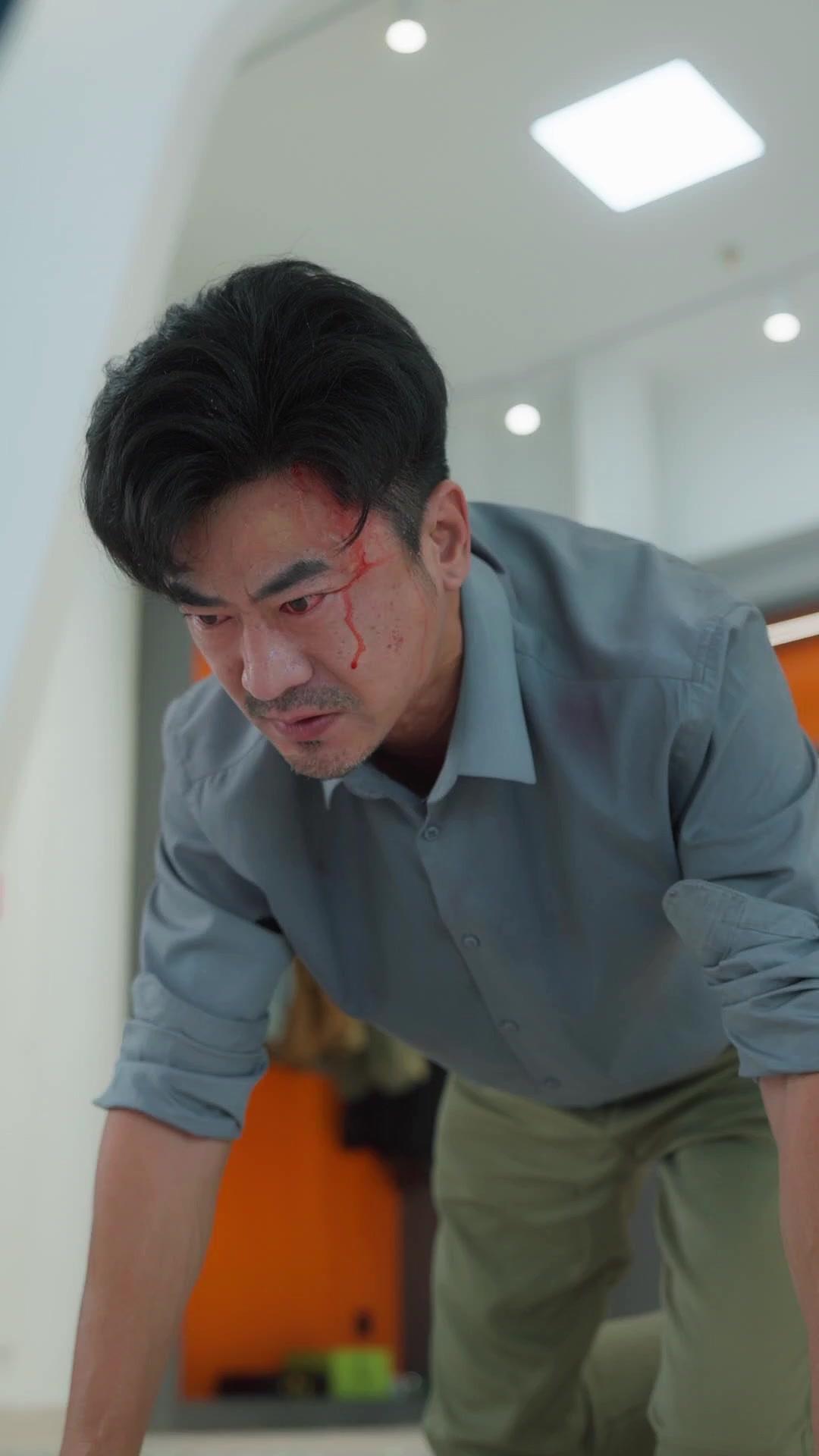 دمعة العودة تشعل الماضي