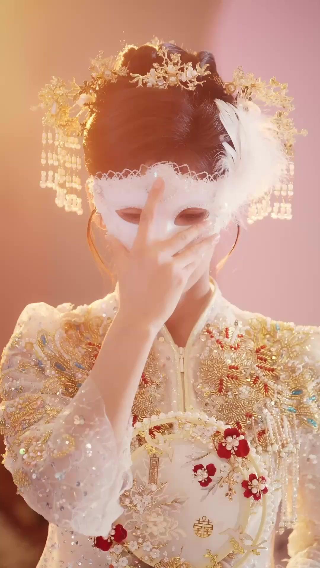 Bunga Mawar Tersembunyi