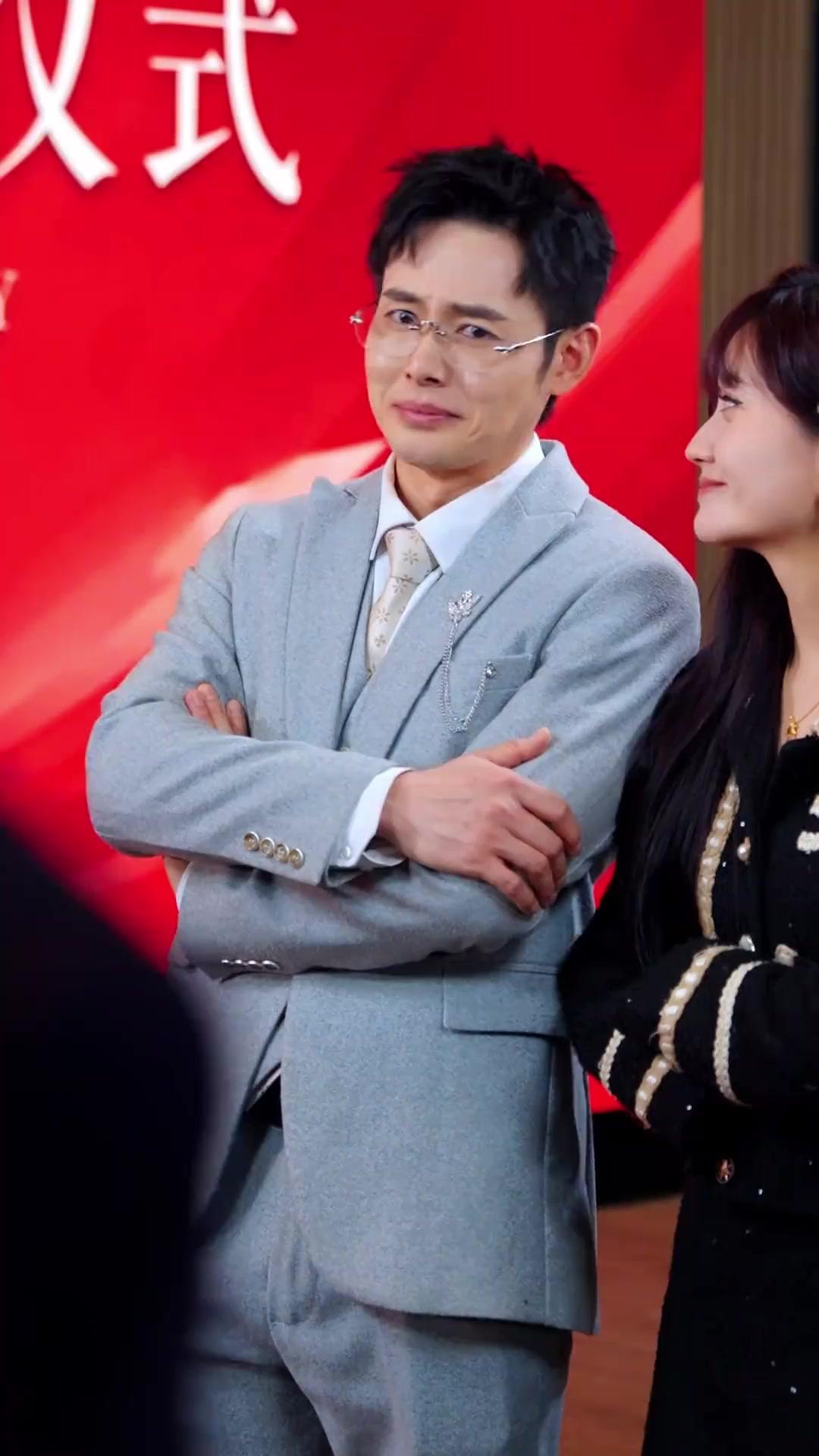 (Dublagem) Aprendi a Dizer Adeus com Esta Vida