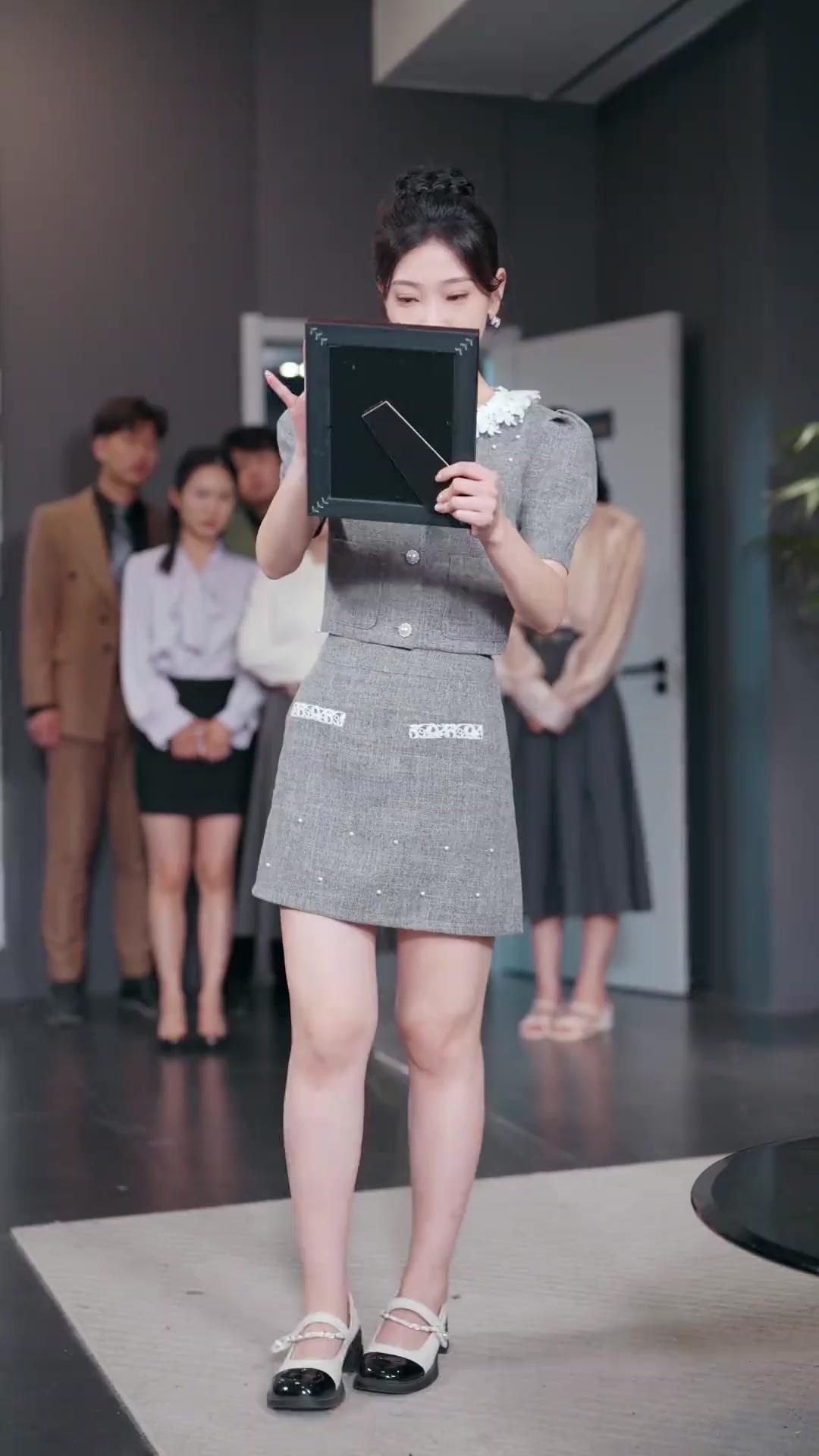 (Dublagem) Primeiro Amor, Última Escolha