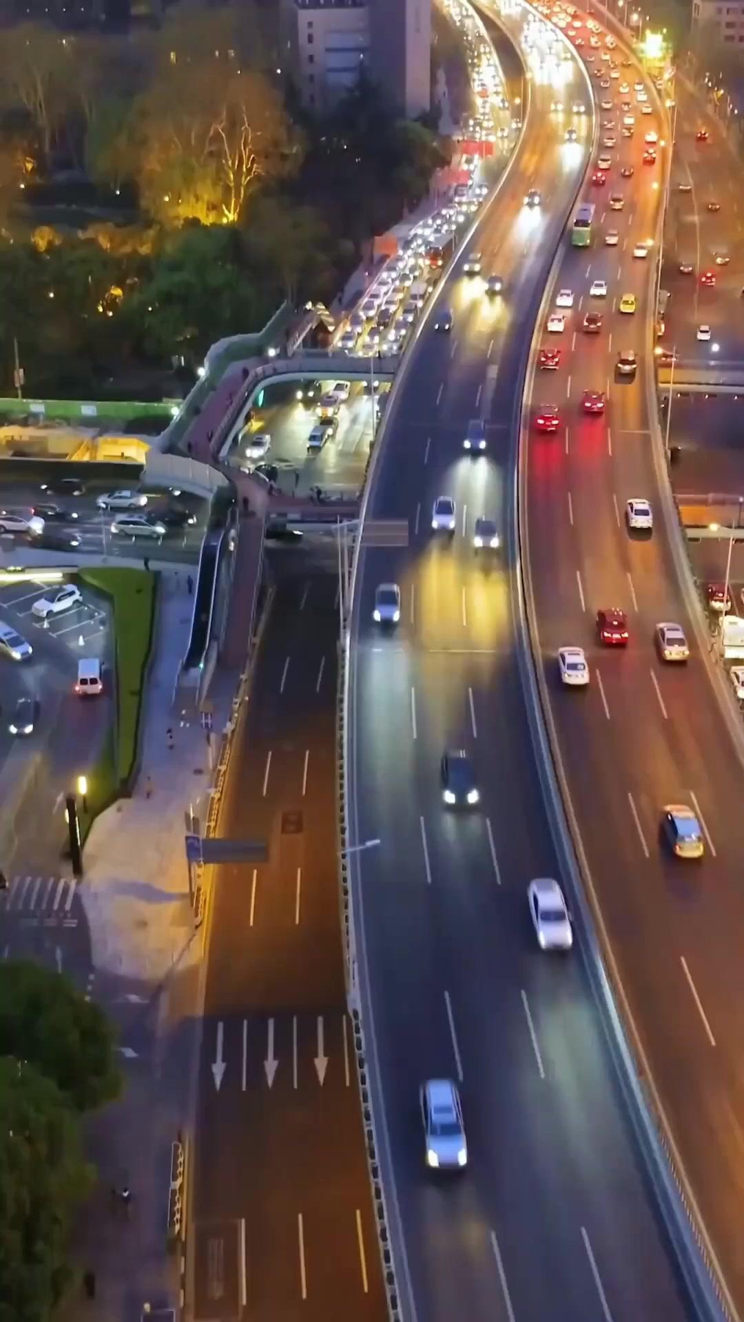 Meine Goldgräberin, lauf nicht!