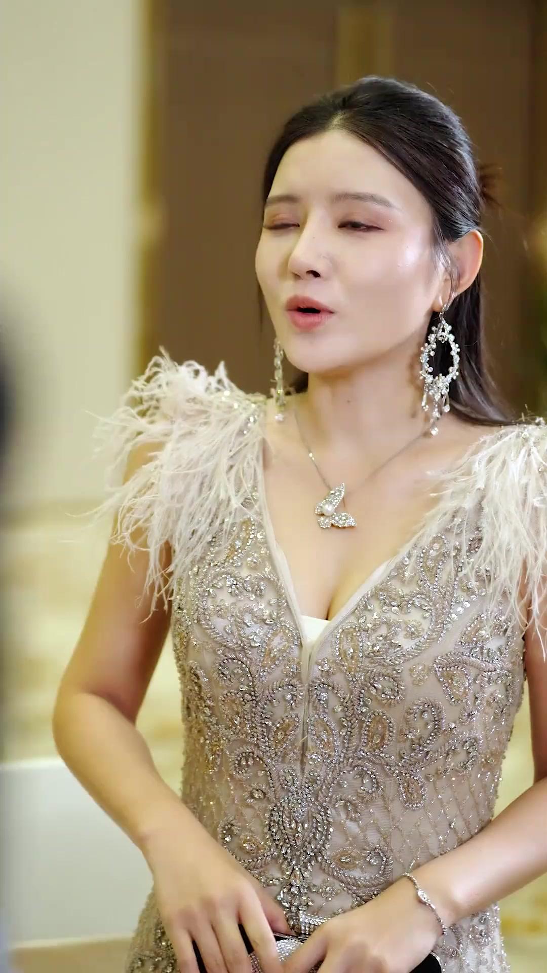 (Sulih suara) Kaya Mendadak Berkat Sistem