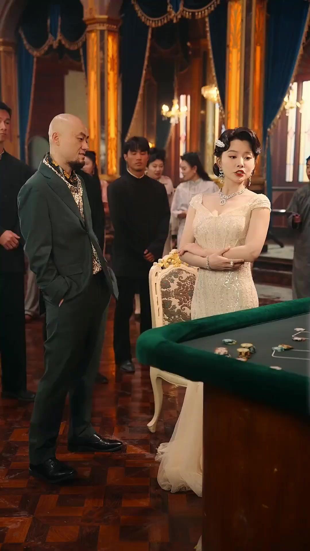 Mật Mã Bến Thượng Hải