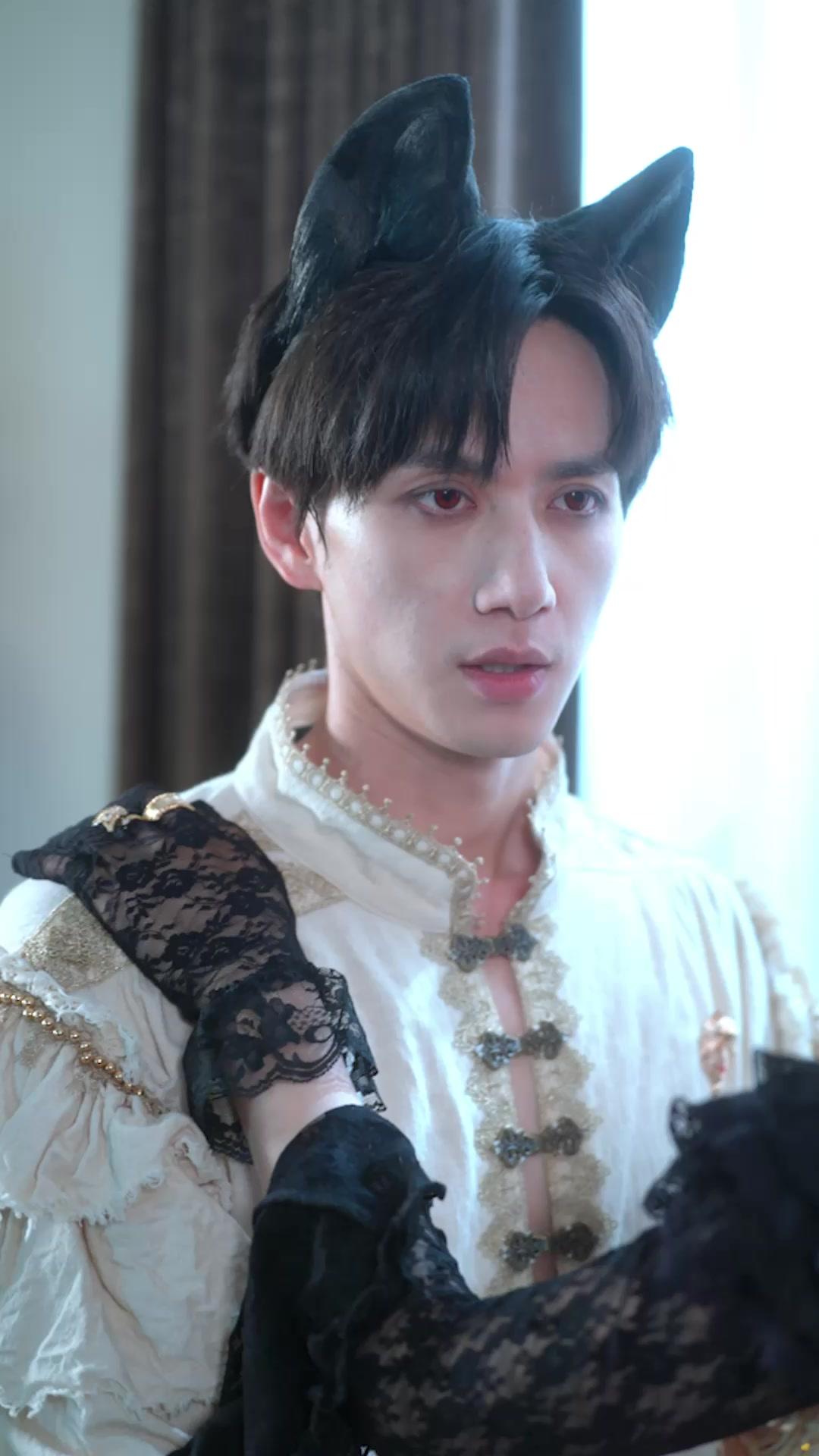 Takdirku dengan Raja Serigala!