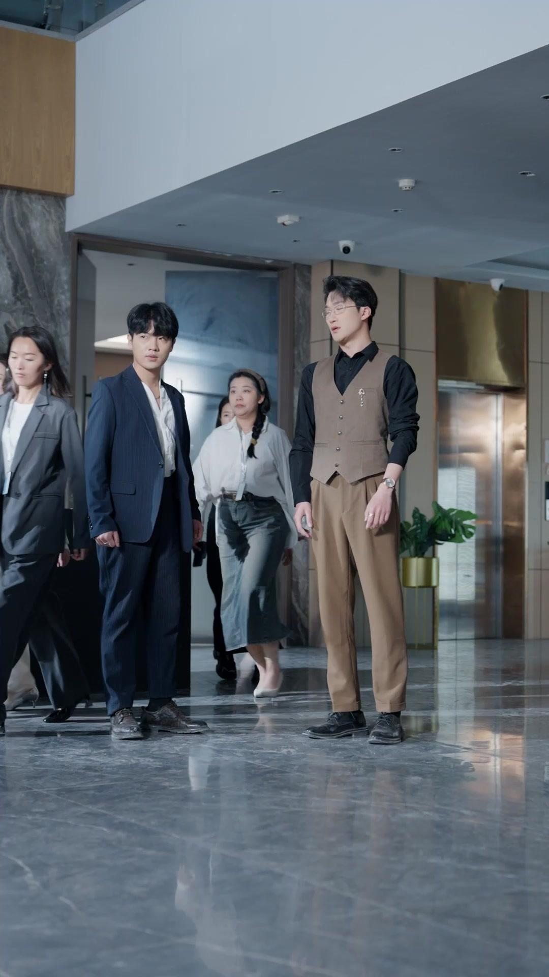 DRAGON CACHÉ DES AFFAIRES