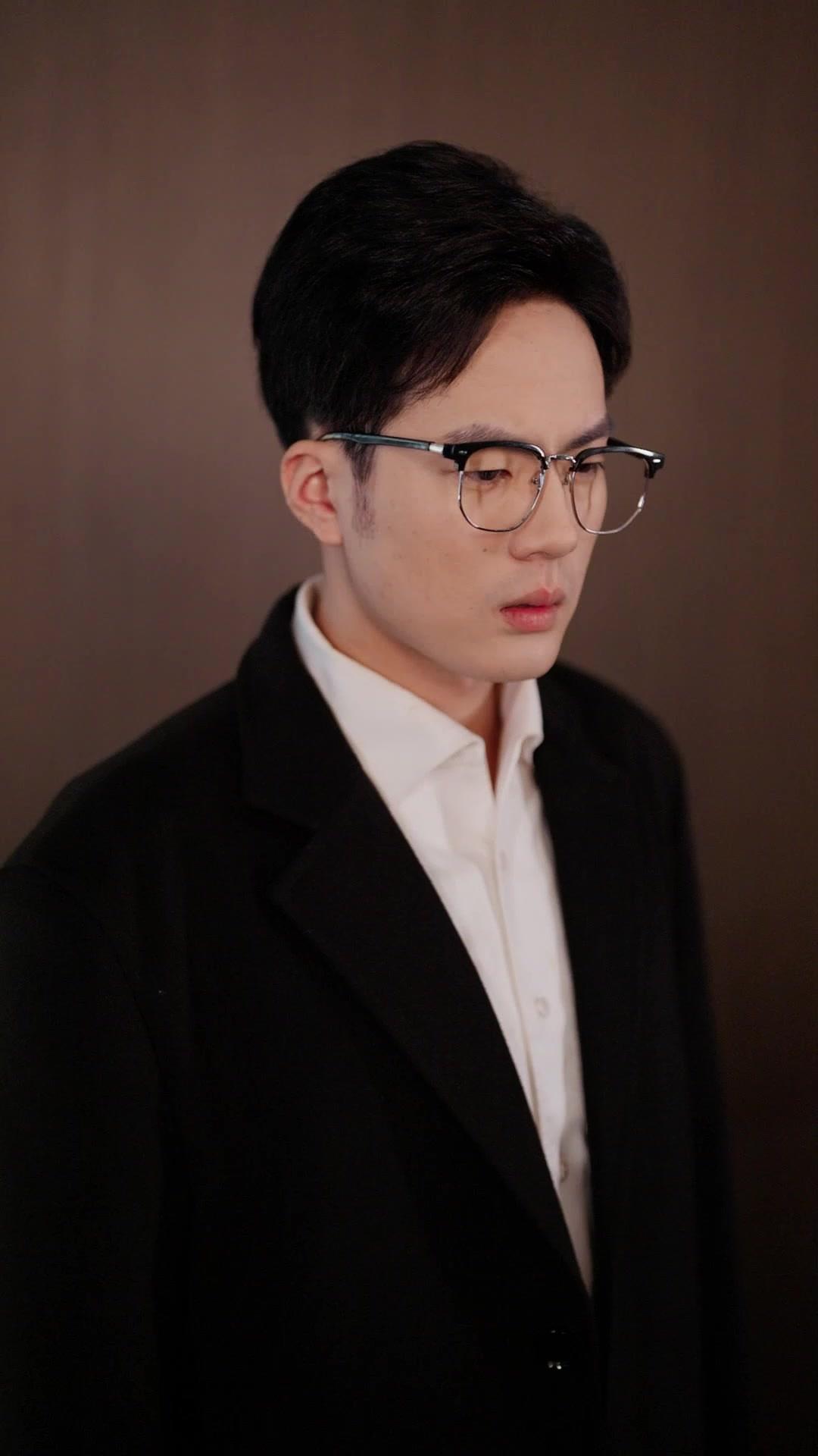 MÉFIEZ-VOUS DU CONJOINT