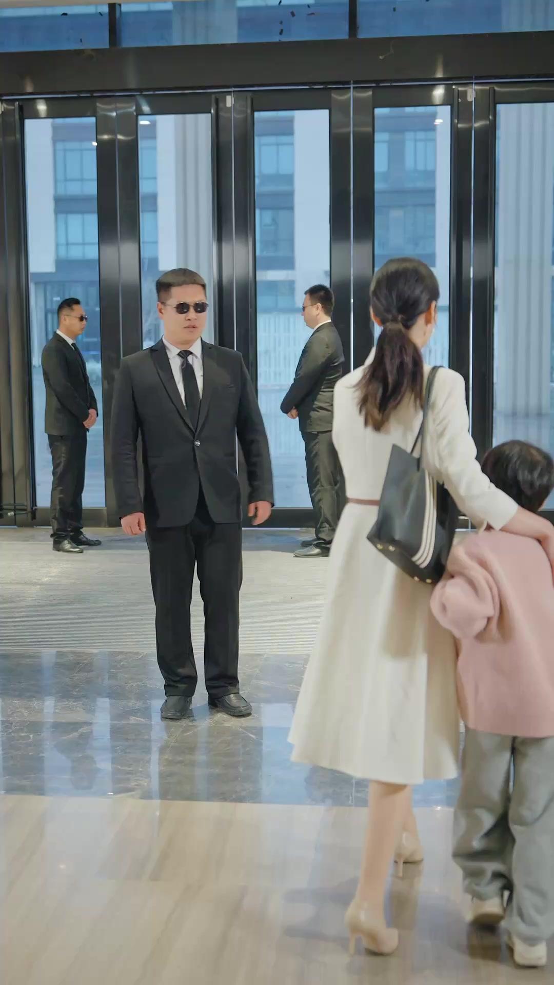 Cuarenta y nada más