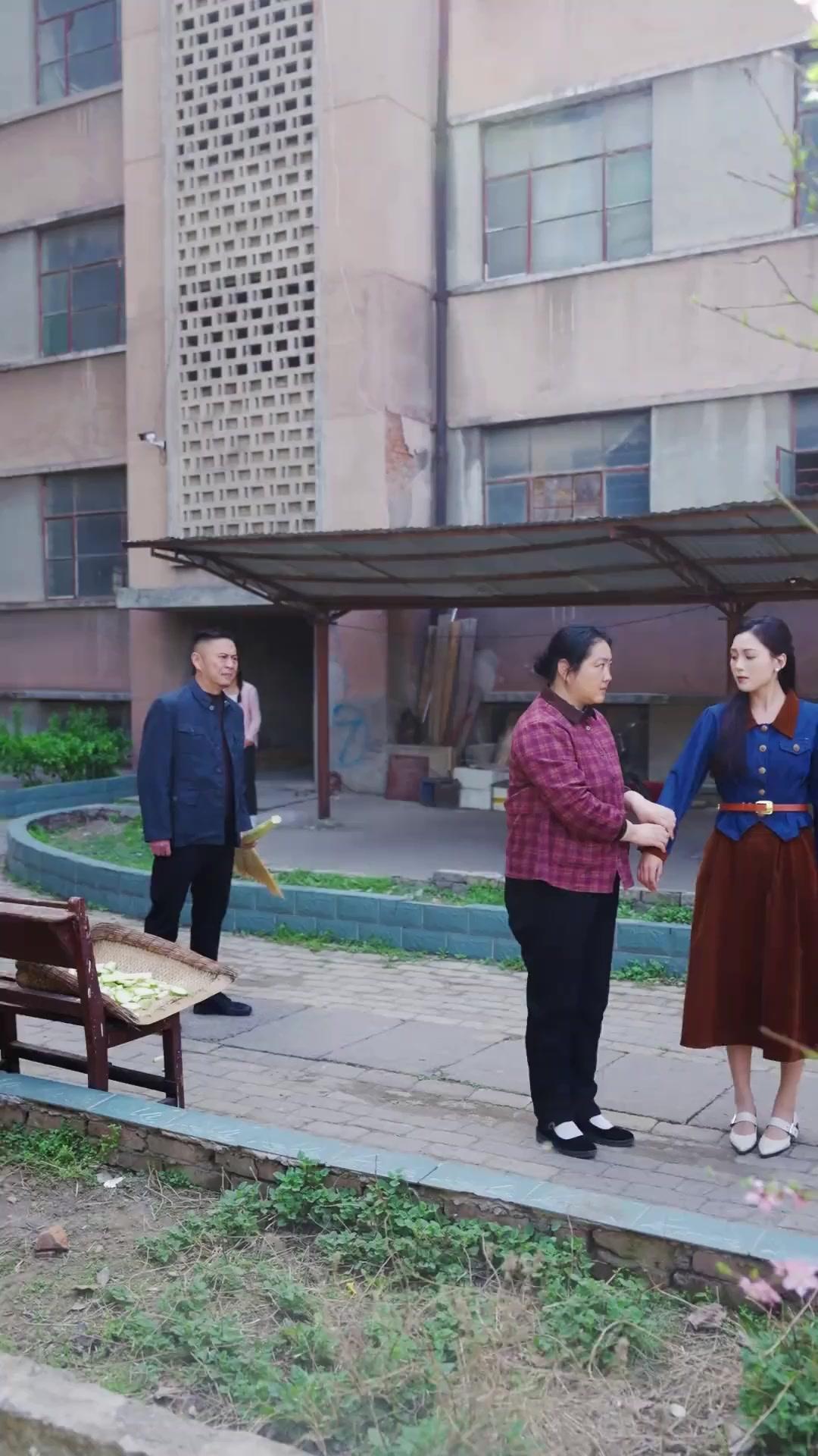 重生七零：被全家團寵