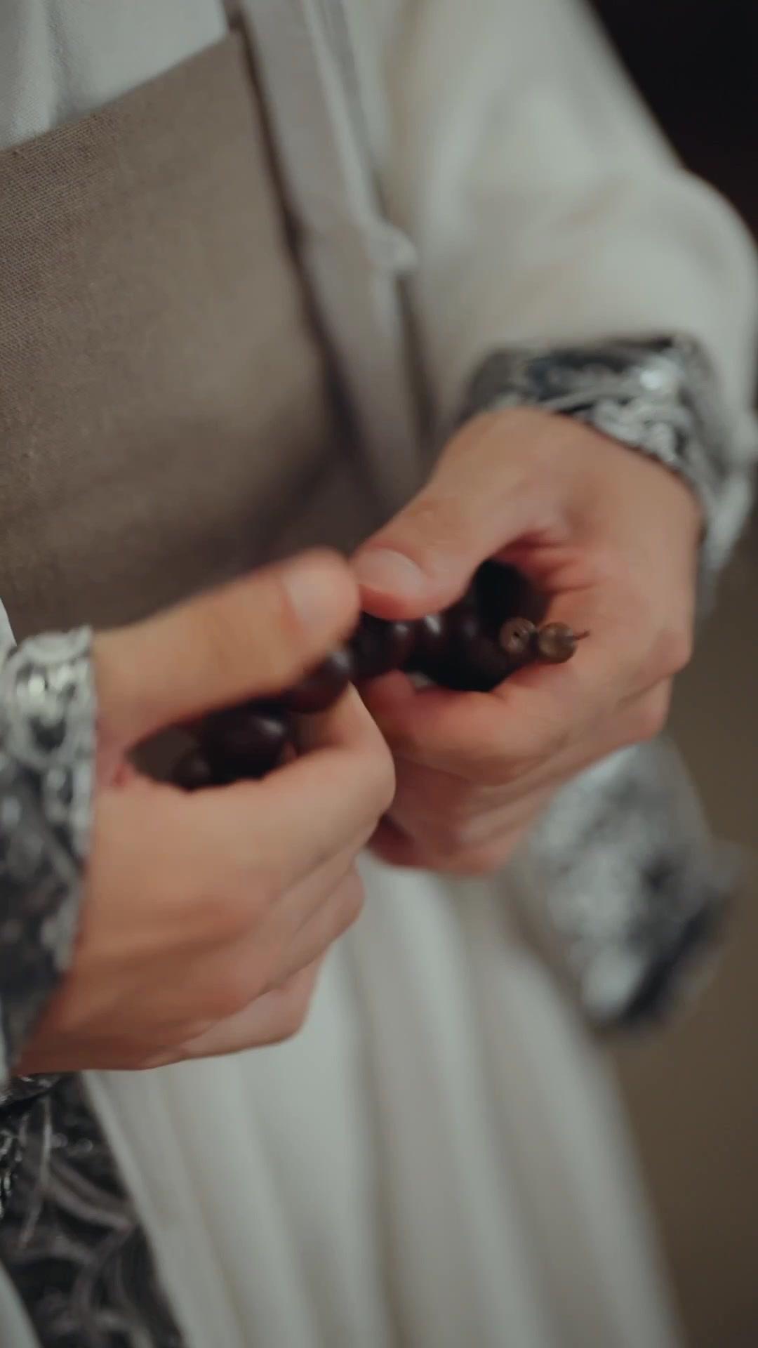 Garisan Merah Pendeta Langit