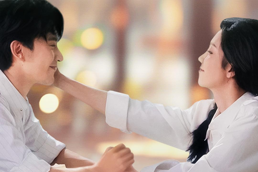 https://cover.netshort.com/tos-vod-mya-v-da59d5a2040f5f77/blog/prod/-1443894083_1080_7203比2.jpg~tplv-vod-noop.image