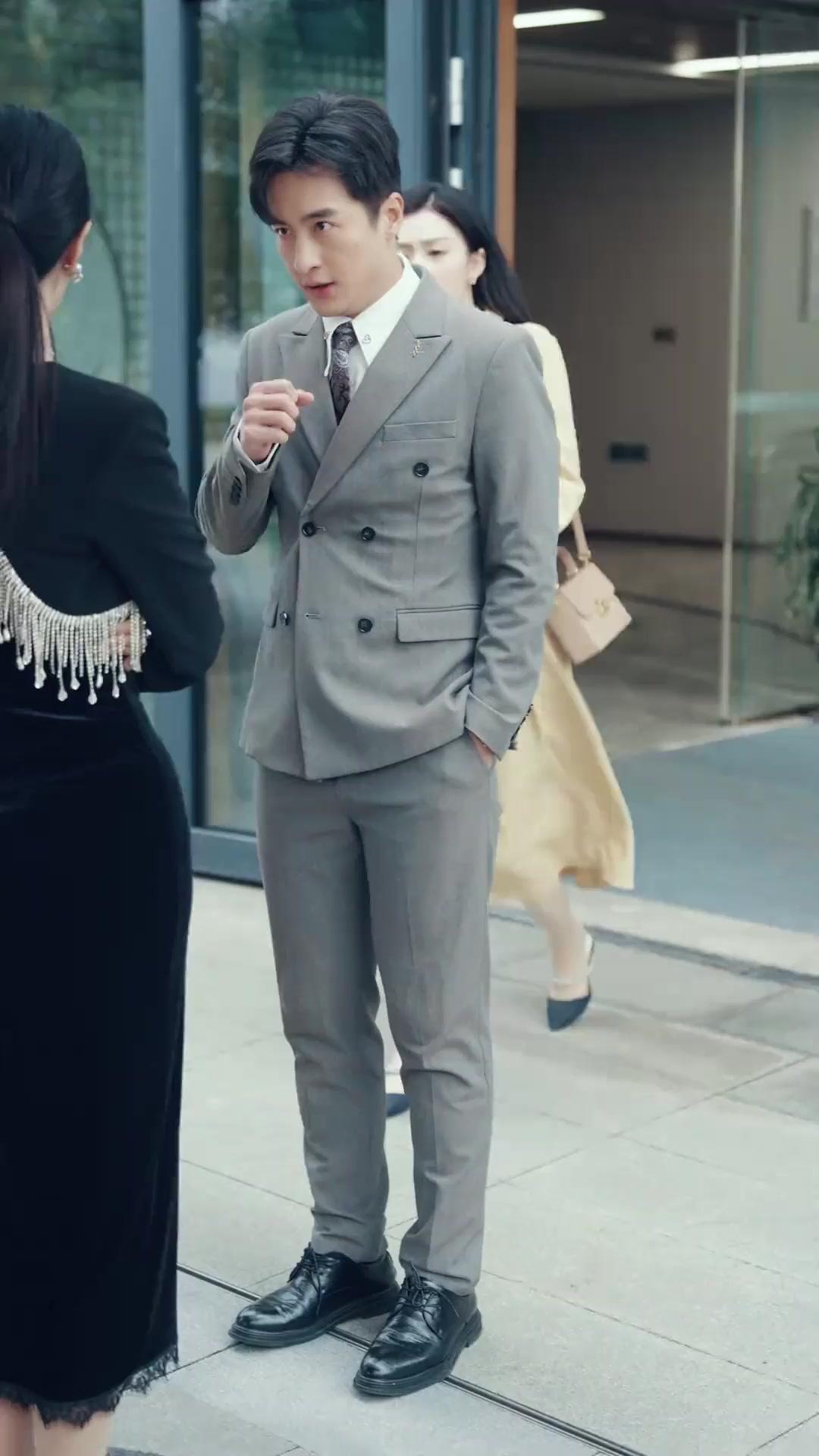 (Dubbed) Too Late to Want Me Back