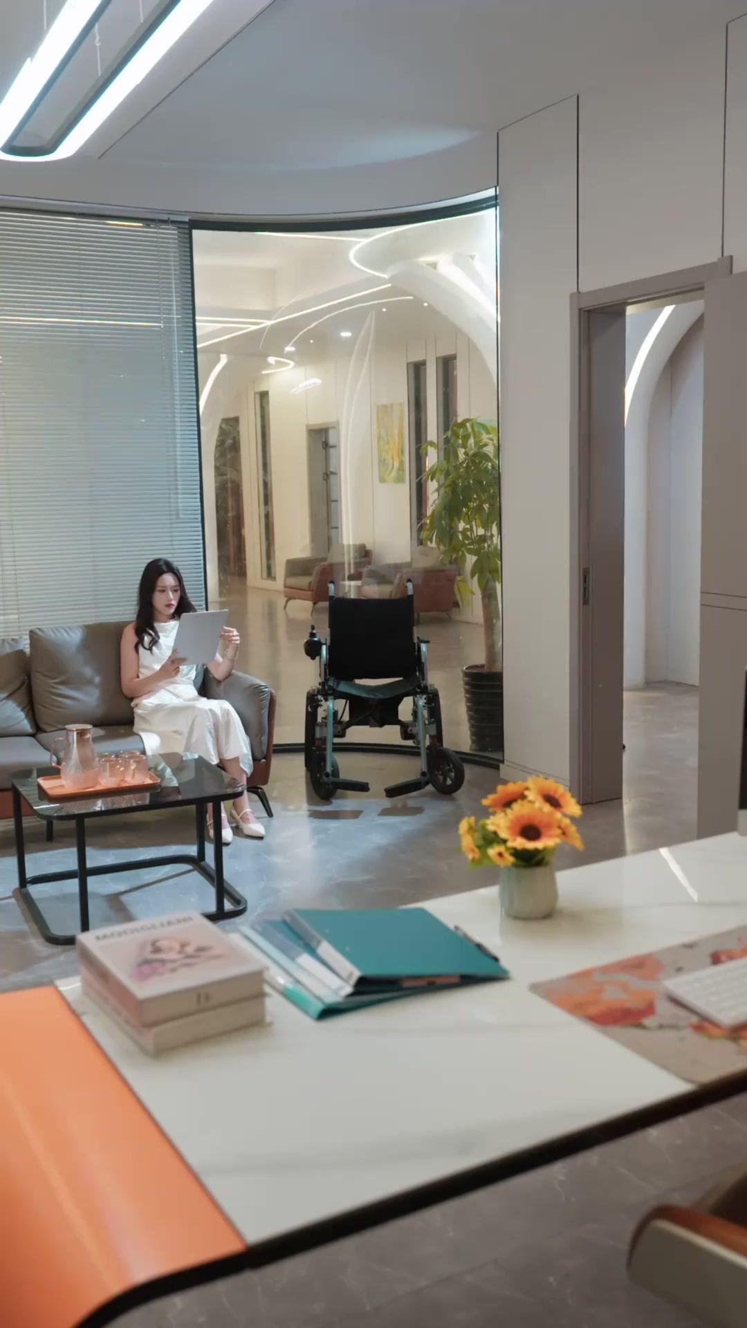 Kelemahannya Hanya Pura-pura