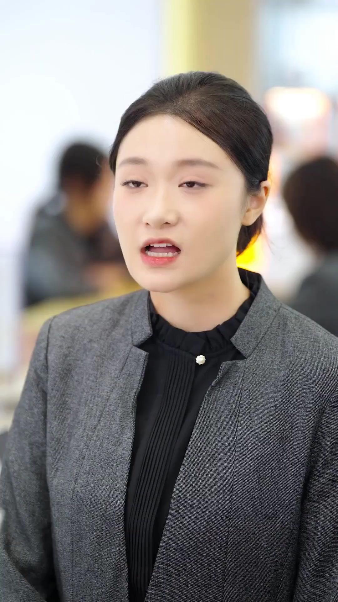 (Dubbed) Oh Yeah! Crazy Cashback, Crazier Girls