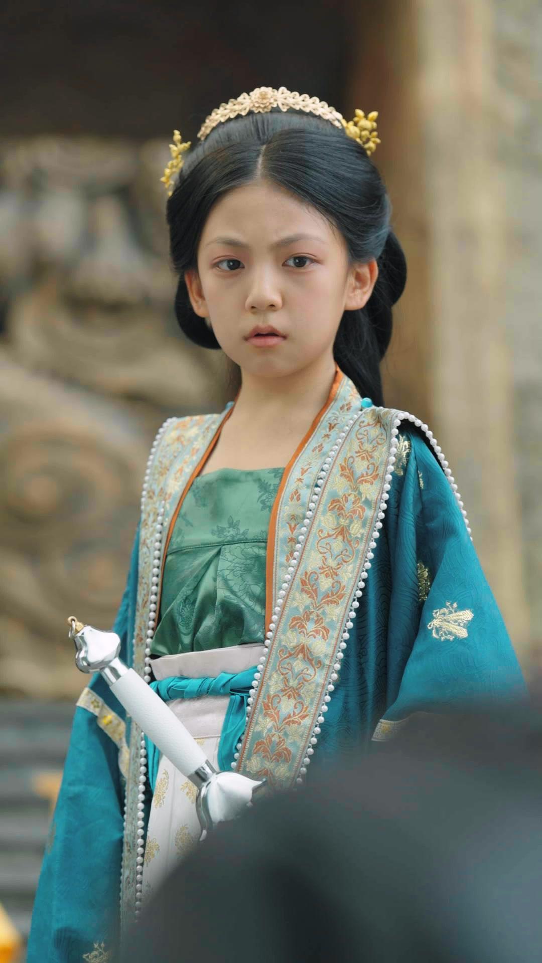 عودة سيدة السيف بعد مئتي عام