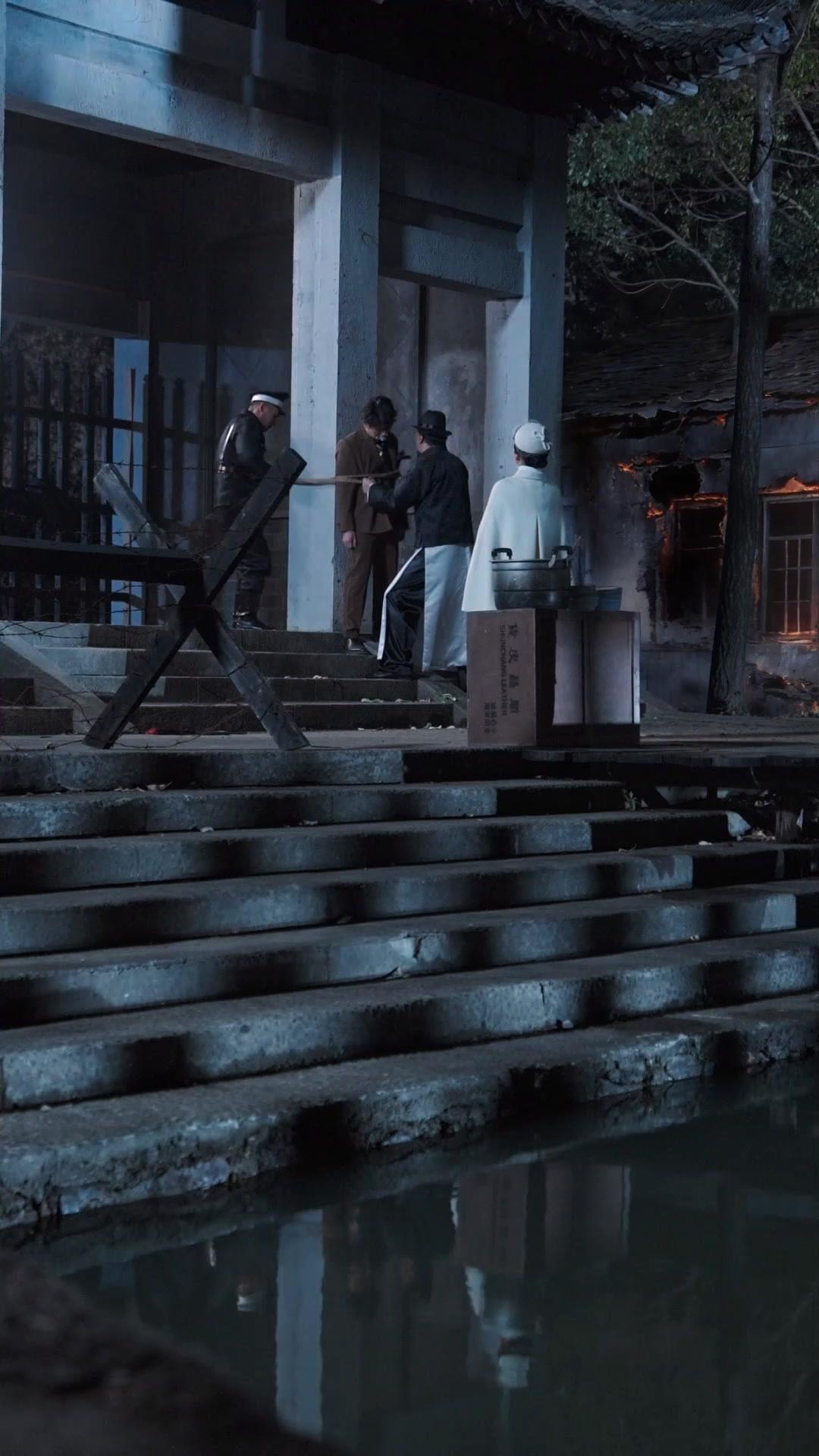 誰說玫瑰沒有槍