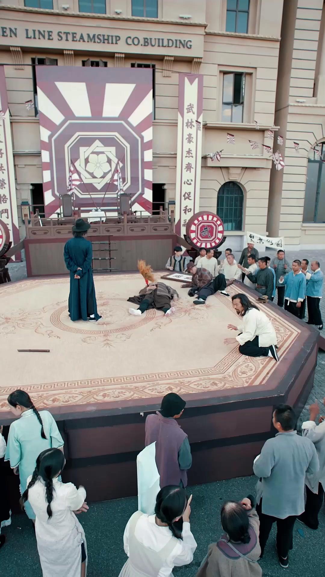 Raja Tinju di Balik Gerobak