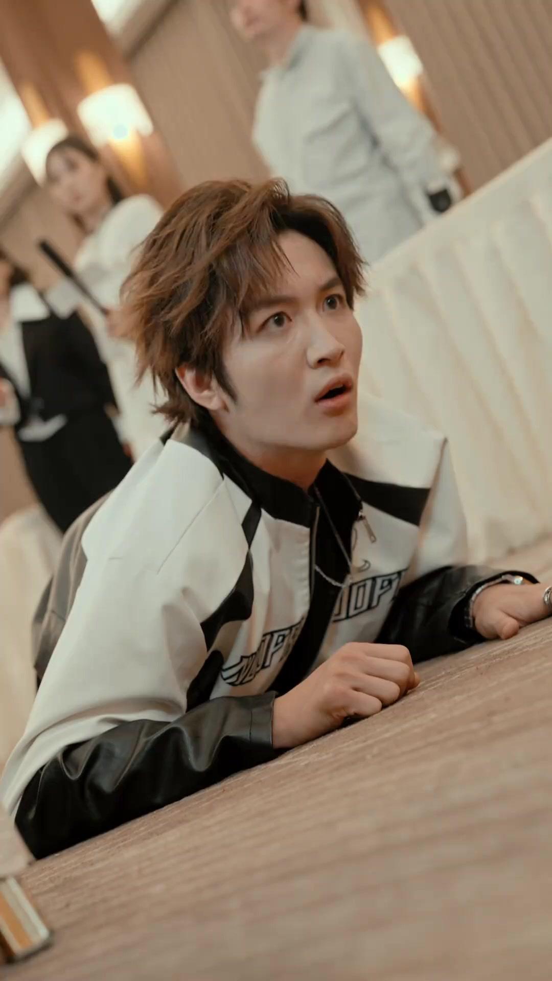 الأخت الكبرى التي لا تُقهَر