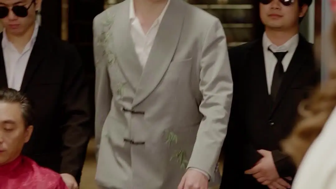 The Double Life of My Ex: When Bamboo Suits Meet Black Dresses and Broken Promises