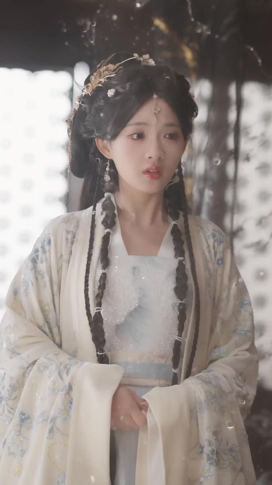 Rinata per Salvare il Mostro