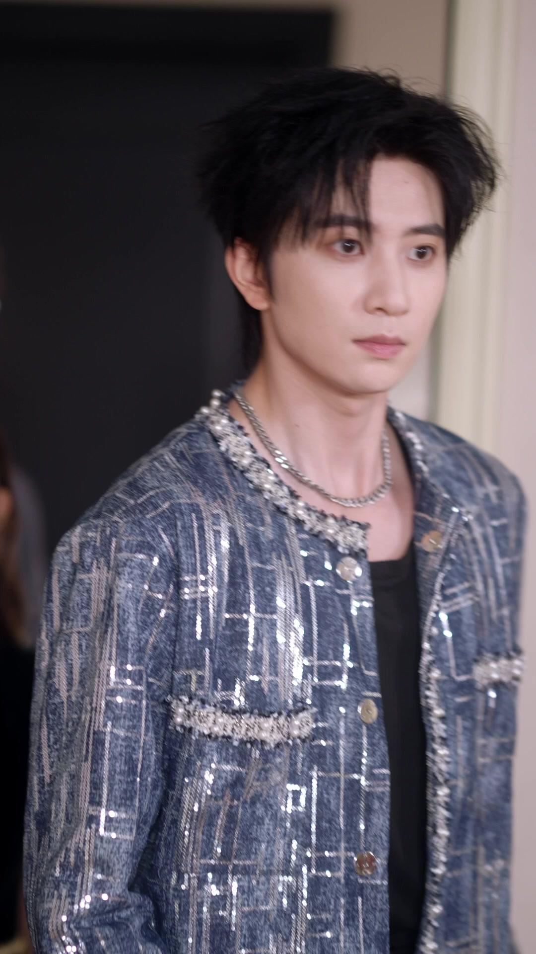 POUR MA SŒUR, TOUT QUITTER