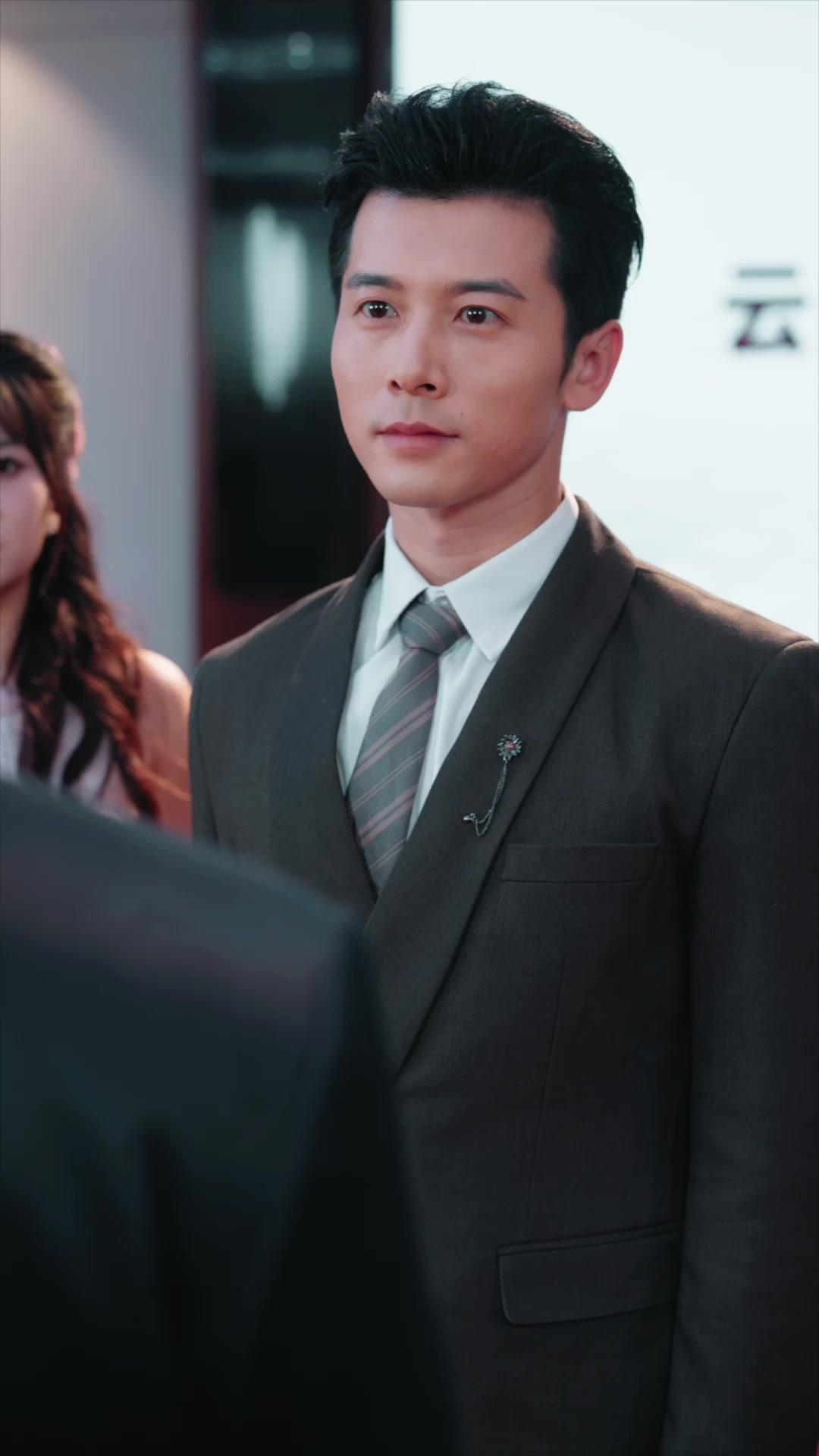 Sang Pewaris Kembali Berkuasa