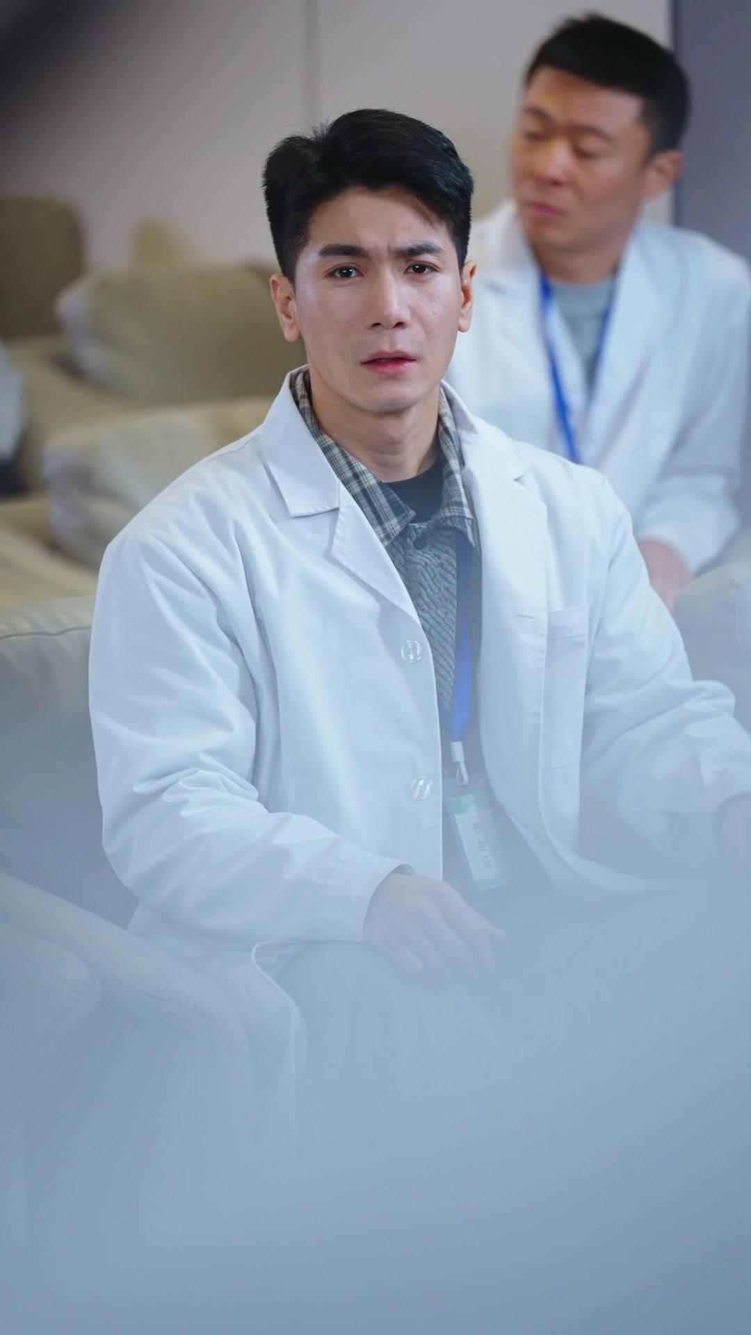 La niebla quedó, ella no