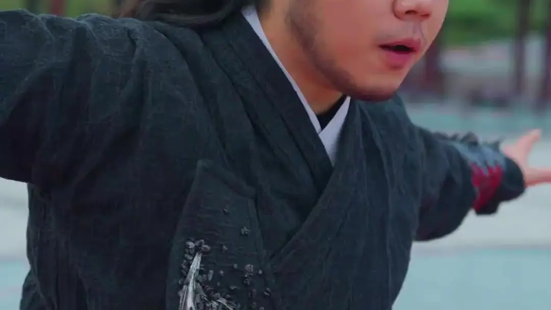 (พากย์เสียง) พิสูจน์สกุล ด้วยคมดาบ: ความเจ็บปวดที่ซ่อนอยู่ใต้ผ้าคลุมม่วง