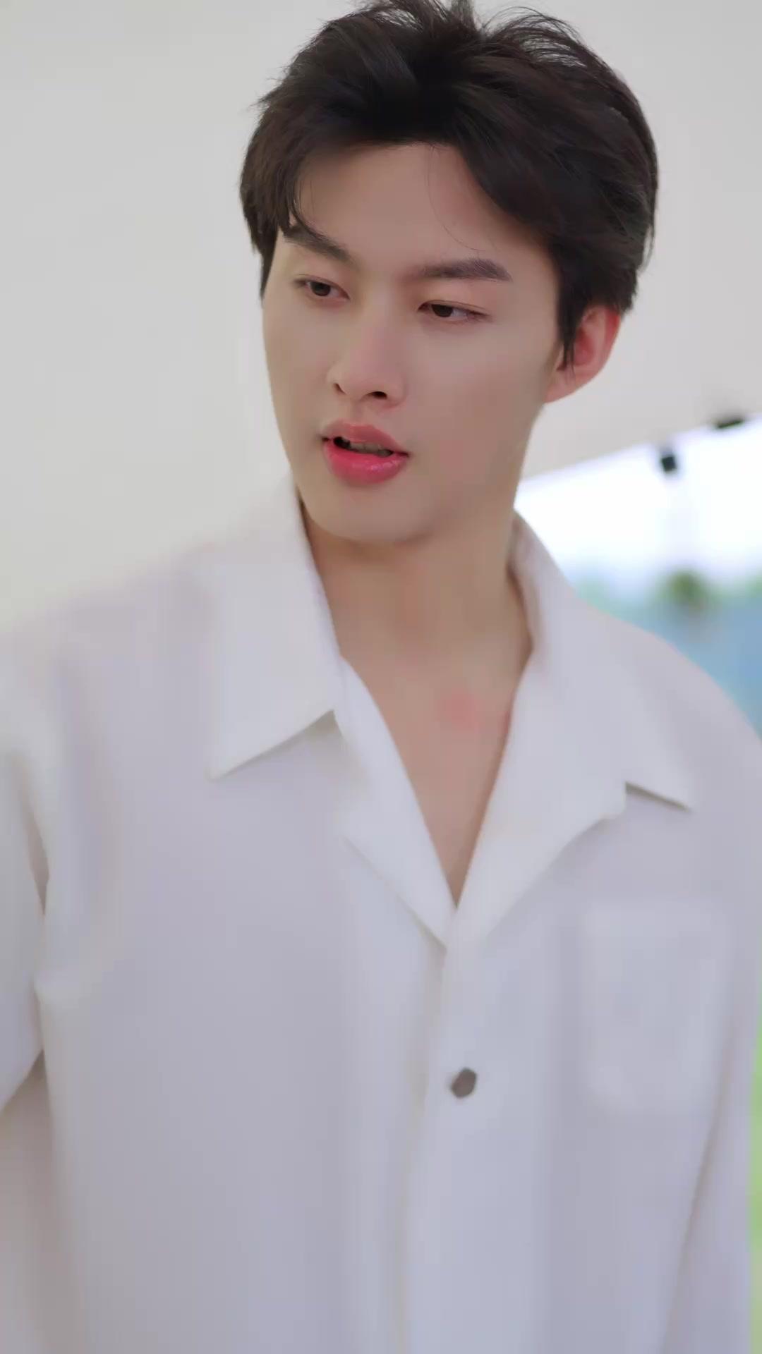 Cinta Petani Cantik dan Pilot Ulung