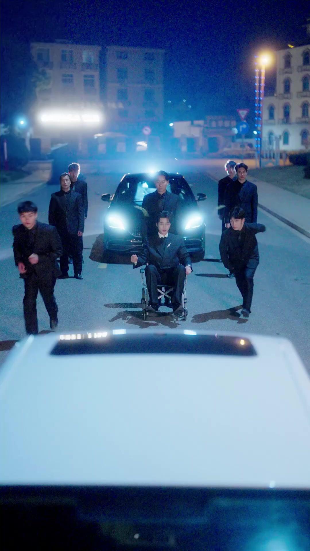 塩対応の夫がなぜか私に甘すぎる！？