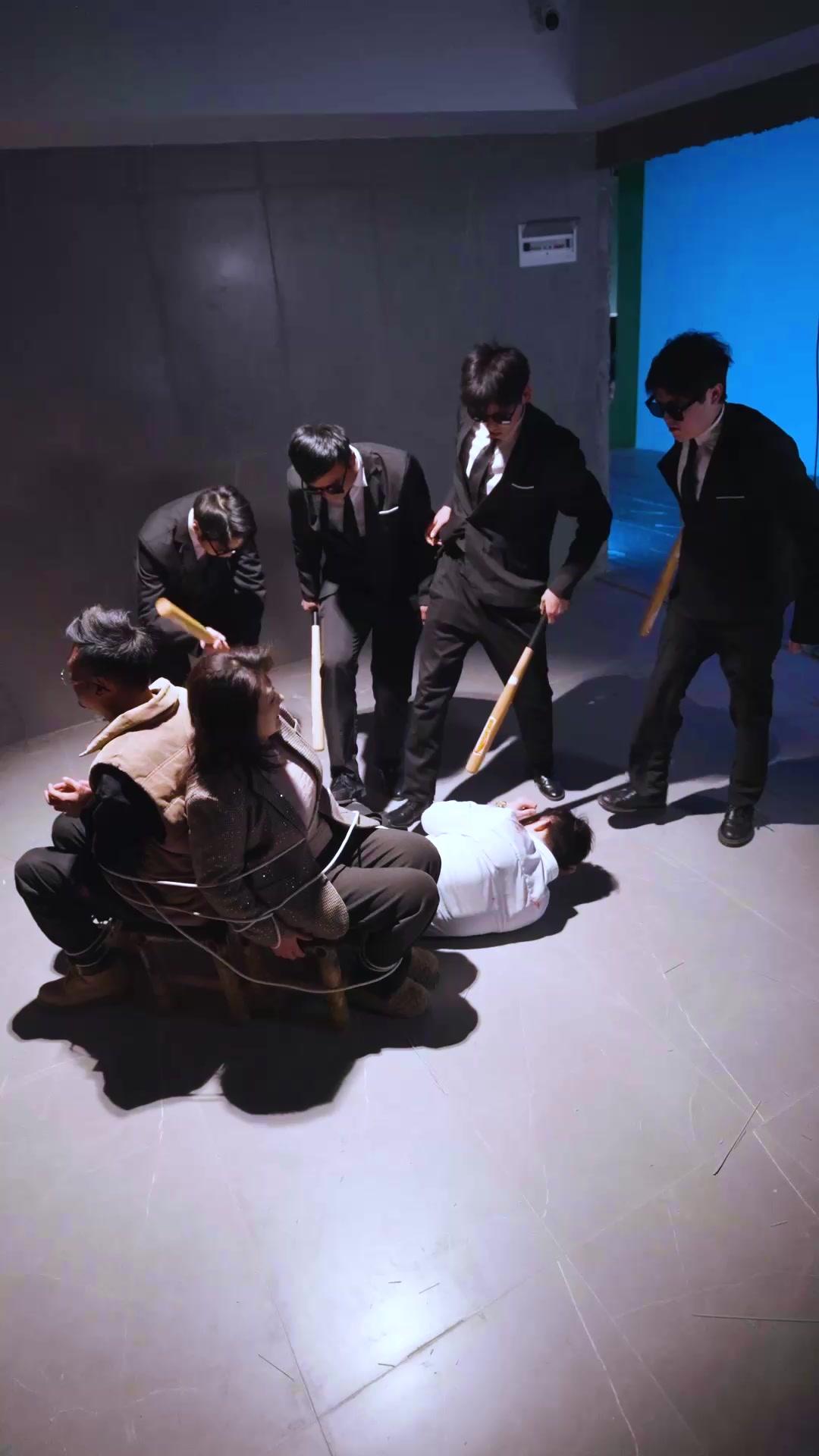 Zwillingsherzen: Liebe in Asche