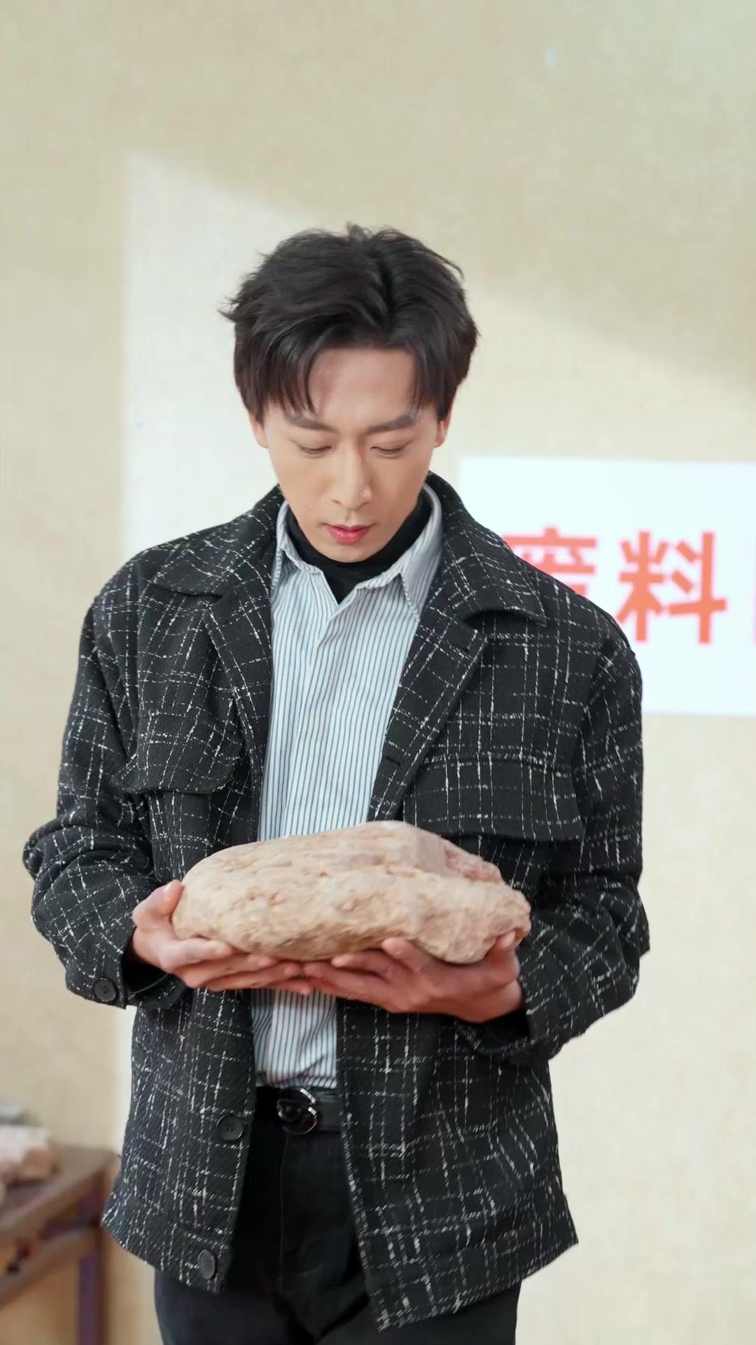 Perjalanan Satpam Jadi Dewa