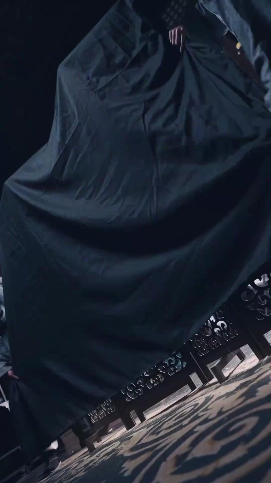 ย้อนวัย 8 ขวบ สู่เกมแค้นในวังหลวง