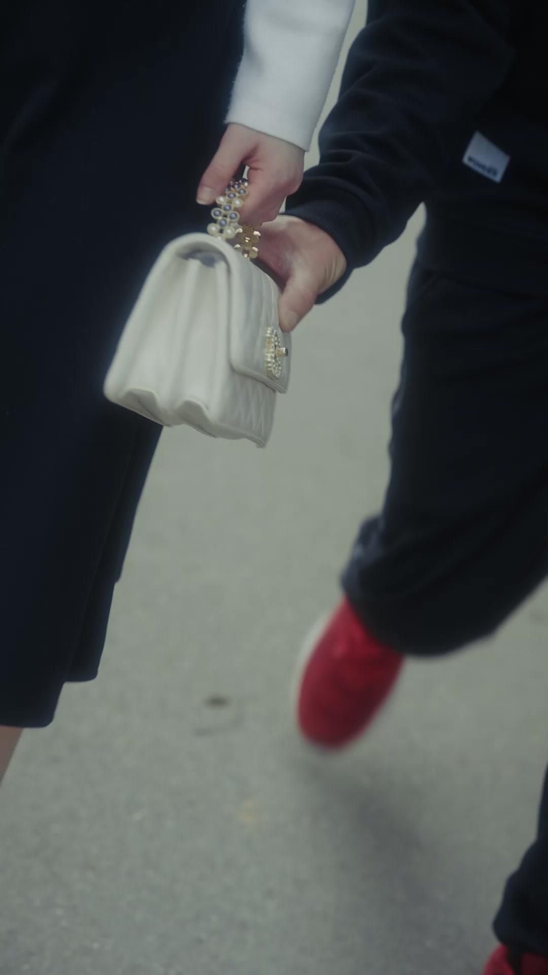 いい妻卒業、お嬢様返り咲きよ！