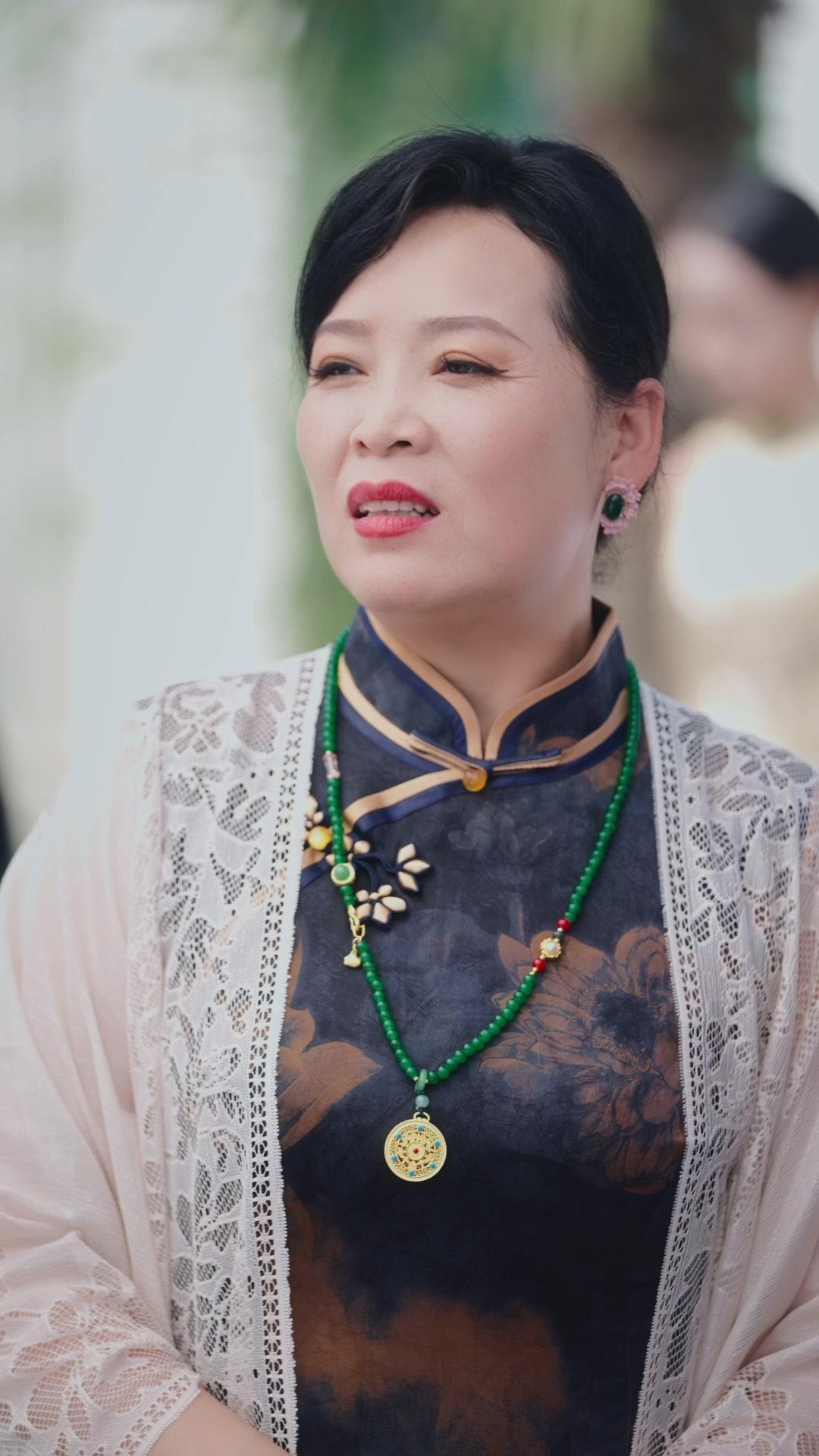  Ratu Perang Terlahir Kembali